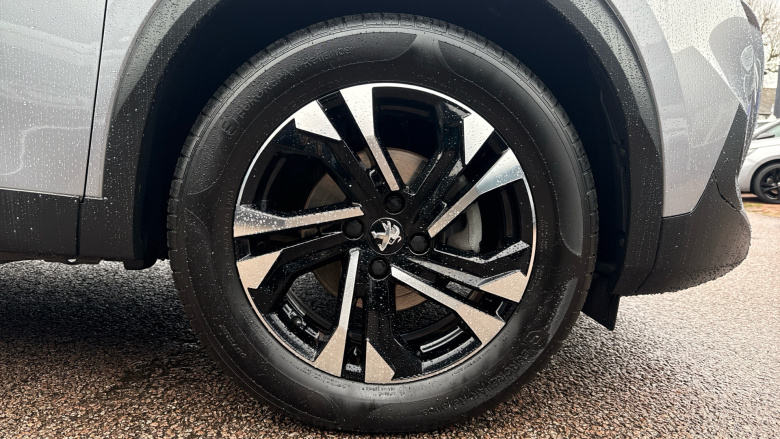 Peugeot 2008 1.2 PureTech Allure Premium 5dr Petrol Estate